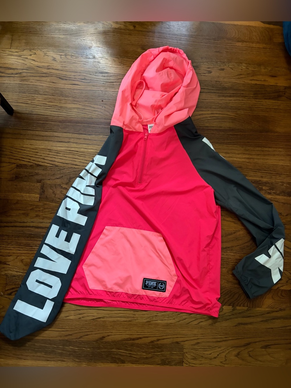 *PINK Victoria's Secret Hooded windbreaker size XS *48